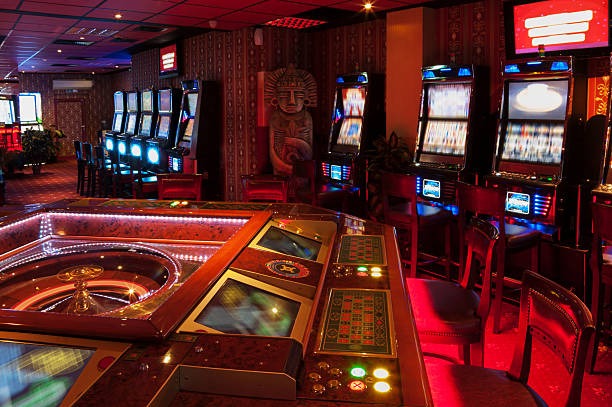 JILI live roulette table interface with dealer broadcast on 99macan platform